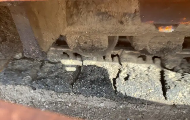 2019 LeeBoy 8520 Track Asphalt Paver photo 49