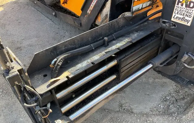 2019 LeeBoy 8520 Track Asphalt Paver photo 69