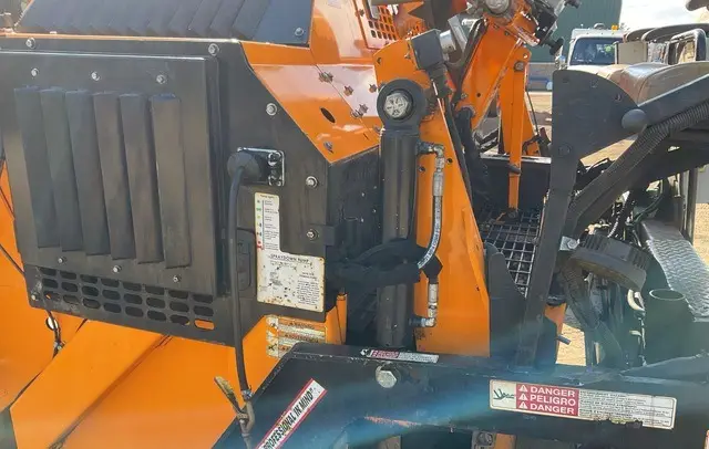 2019 LeeBoy 8520 Track Asphalt Paver photo 64