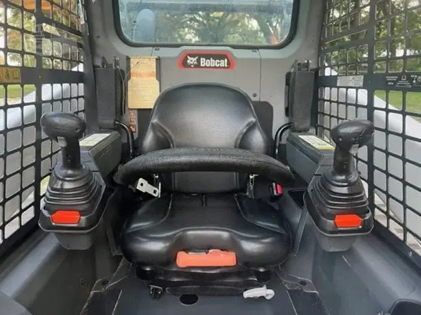 2021 BOBCAT T64 photo 12