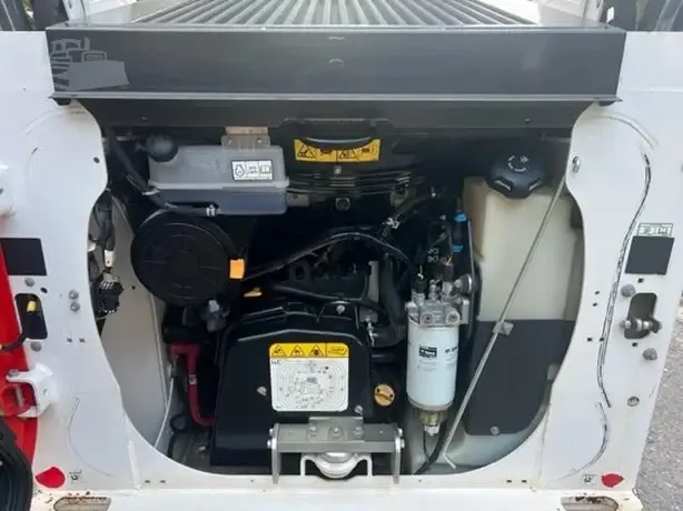 2021 BOBCAT T64 photo 13
