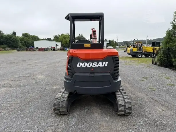 2021 DOOSAN DX35Z-7 photo 3