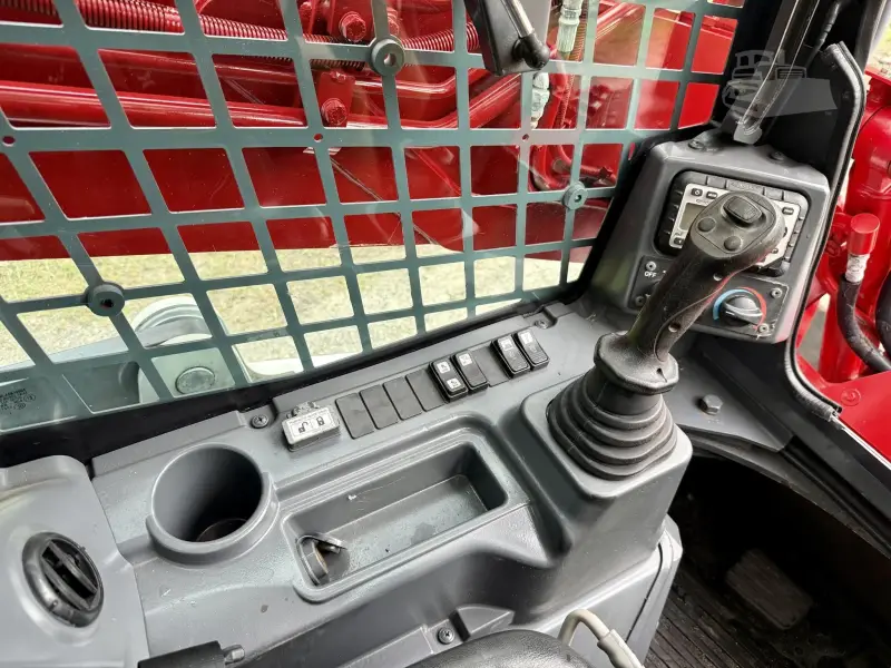 2021 TAKEUCHI TL12V2 photo 34