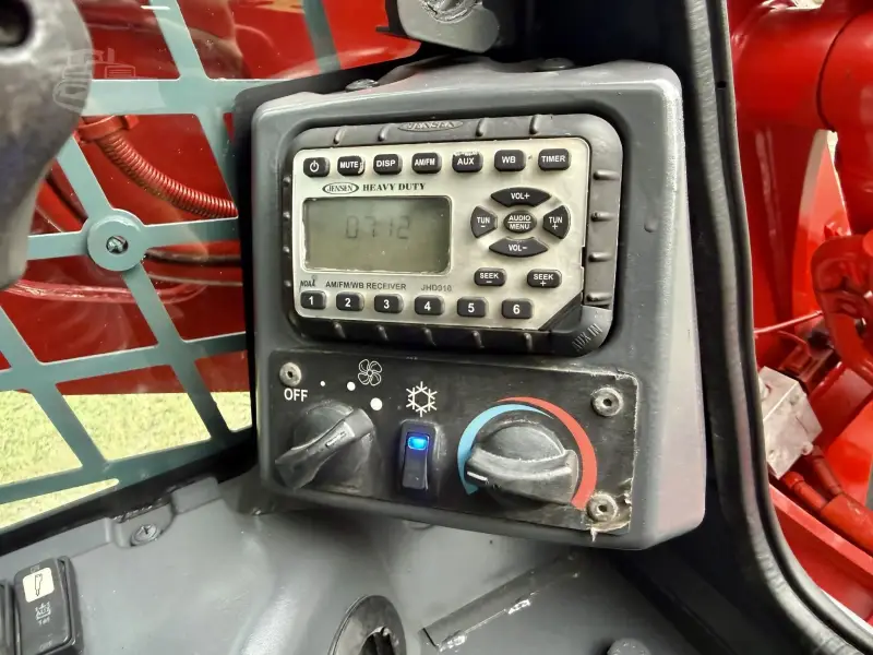 2021 TAKEUCHI TL12V2 photo 36
