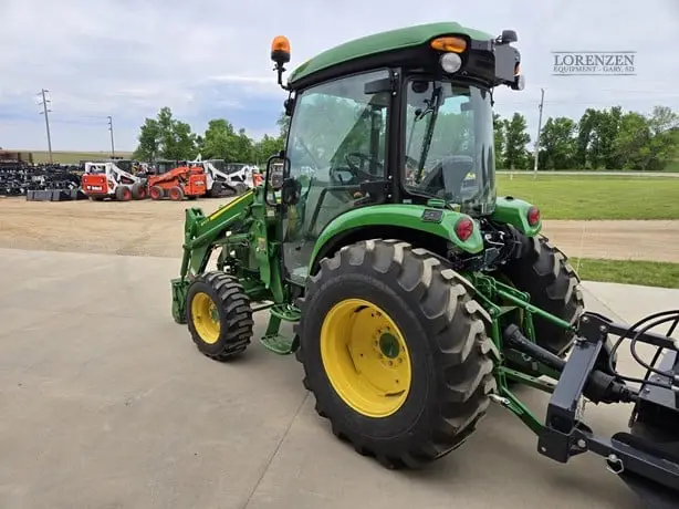 2022 JOHN DEERE 4066R photo 3