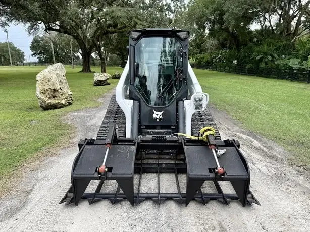 2023 BOBCAT T86 photo 11