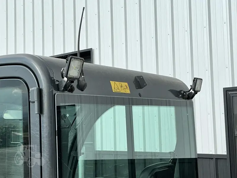 2023 BOBCAT TOOLCAT UW56 photo 33