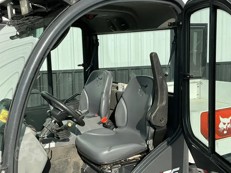 2023 BOBCAT TOOLCAT UW56 photo 24
