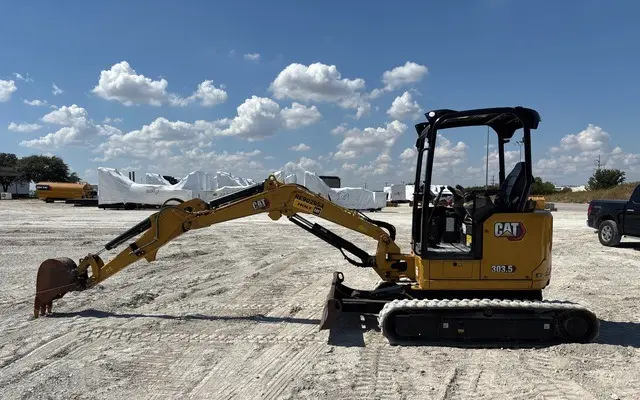 2023 Cat 303.5 CR photo 86