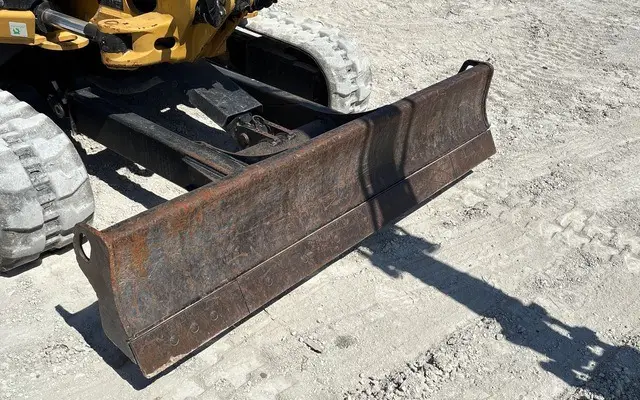 2023 Cat 303.5 CR photo 8