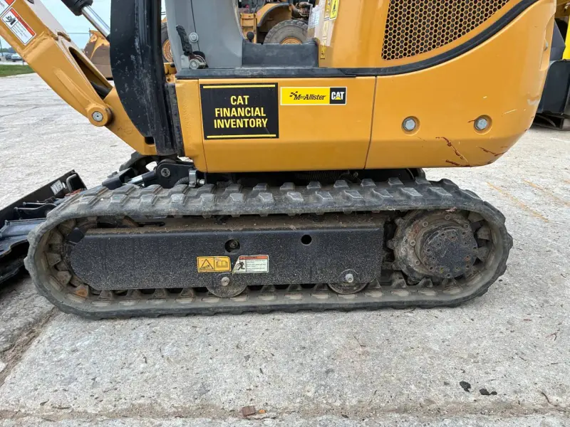 2023 Caterpillar 300.9D photo 4