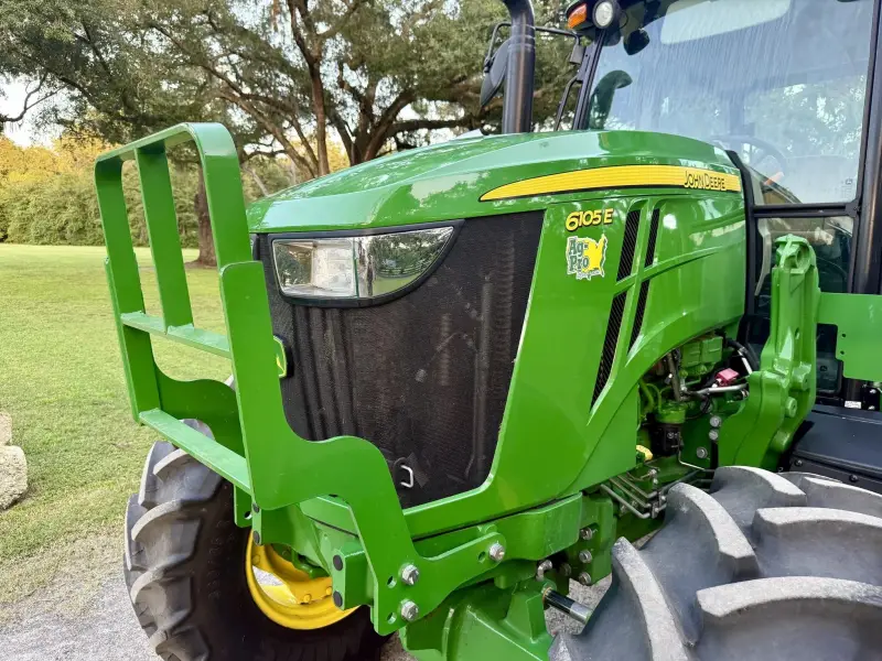 2025 JOHN DEERE 6105E photo 20