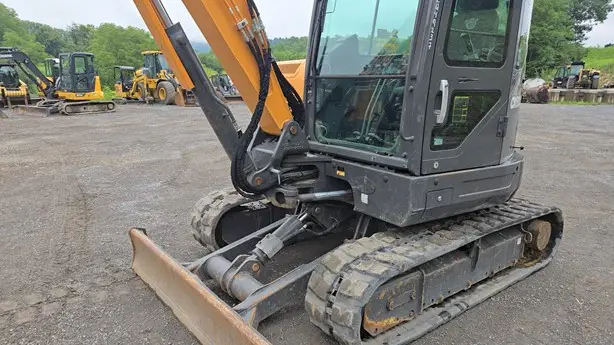 2023 CASE CX60C photo 75