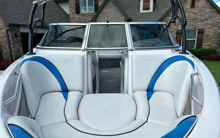 2005 Nautique Air 226 photo 9
