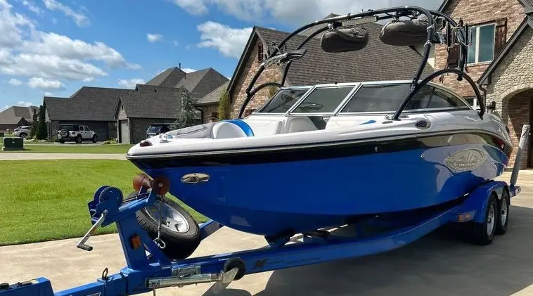 2005 Nautique Air 226 photo 1