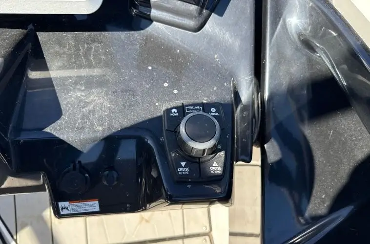 2021 Yamaha 252XE photo 41