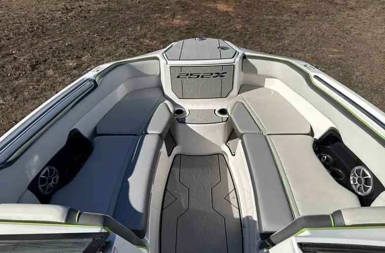 2021 Yamaha 252XE photo 65