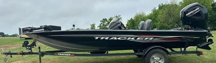 2023 Tracker Pro Team 175 photo 7