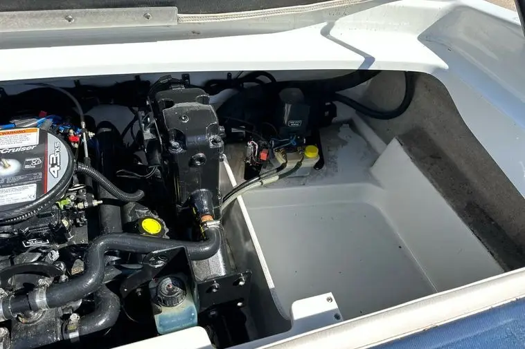 2015 Crownline B19 photo 39