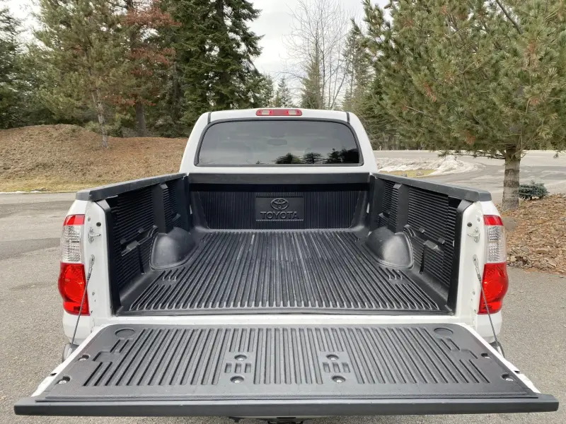 2004 Toyota Tundra SR5 Double Cab V8 4×4 photo 44