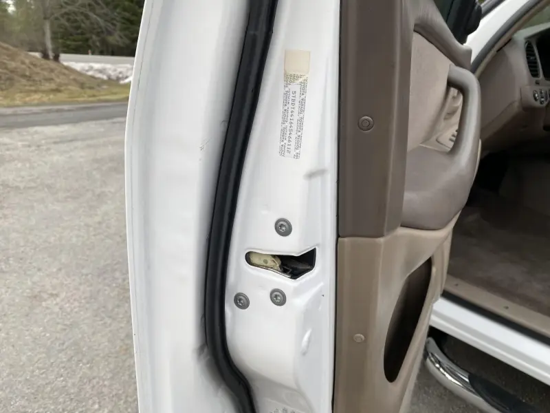 2004 Toyota Tundra SR5 Double Cab V8 4×4 photo 184