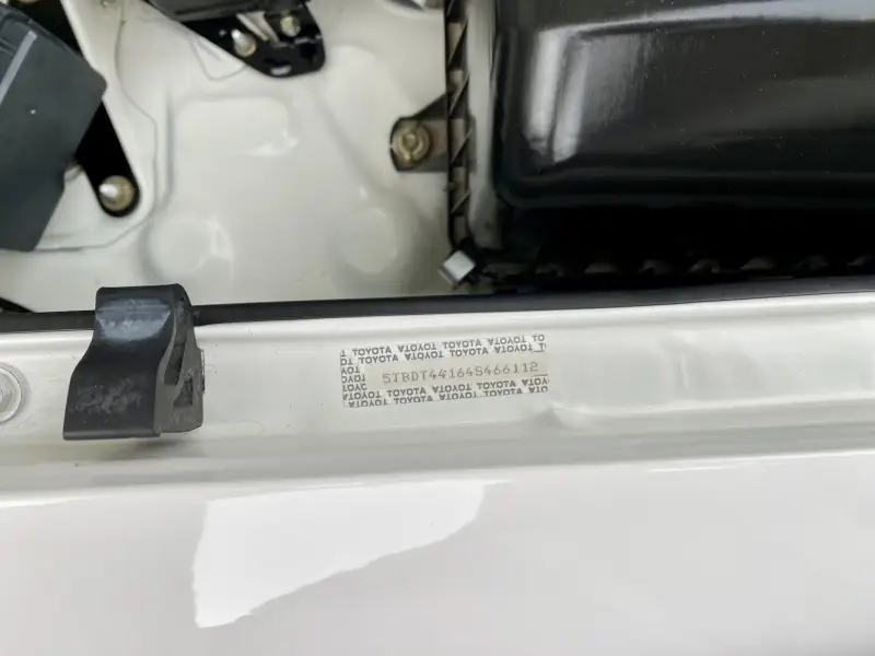 2004 Toyota Tundra SR5 Double Cab V8 4×4 photo 164