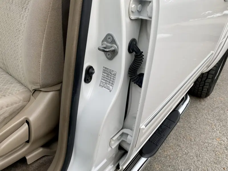 2004 Toyota Tundra SR5 Double Cab V8 4×4 photo 5