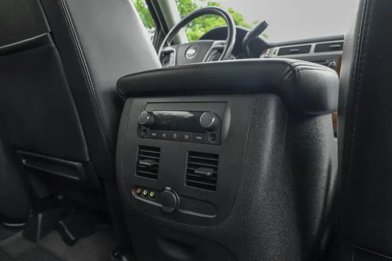 2012 Chevrolet Avalanche LTZ 4×4 photo 95