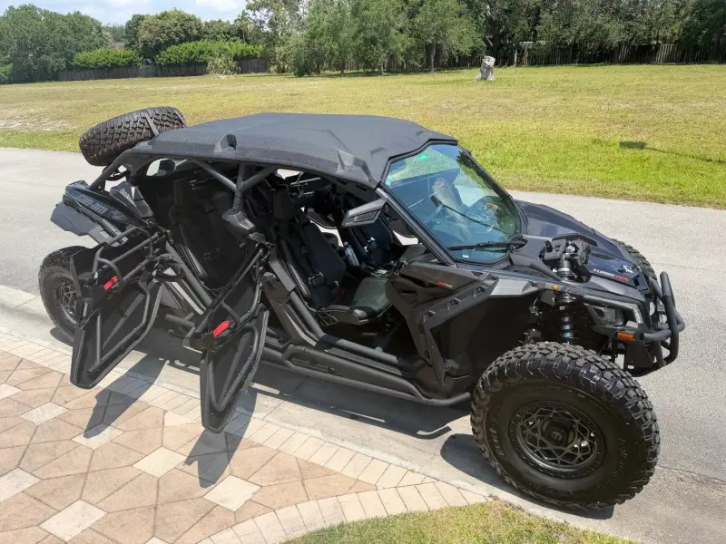 2024 Can-Am Maverick X3 X RS TURBO RR photo 21
