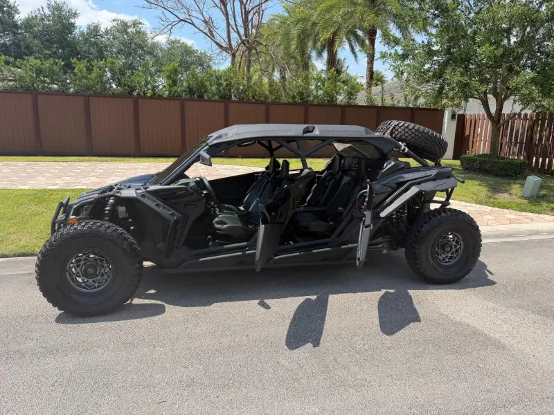 2024 Can-Am Maverick X3 X RS TURBO RR photo 19