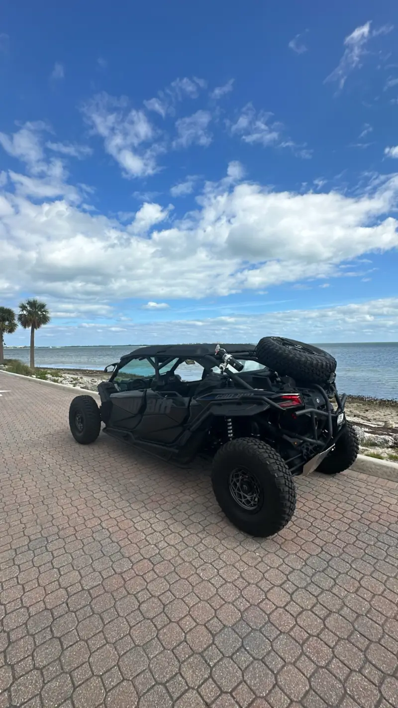 2024 Can-Am Maverick X3 X RS TURBO RR photo 4