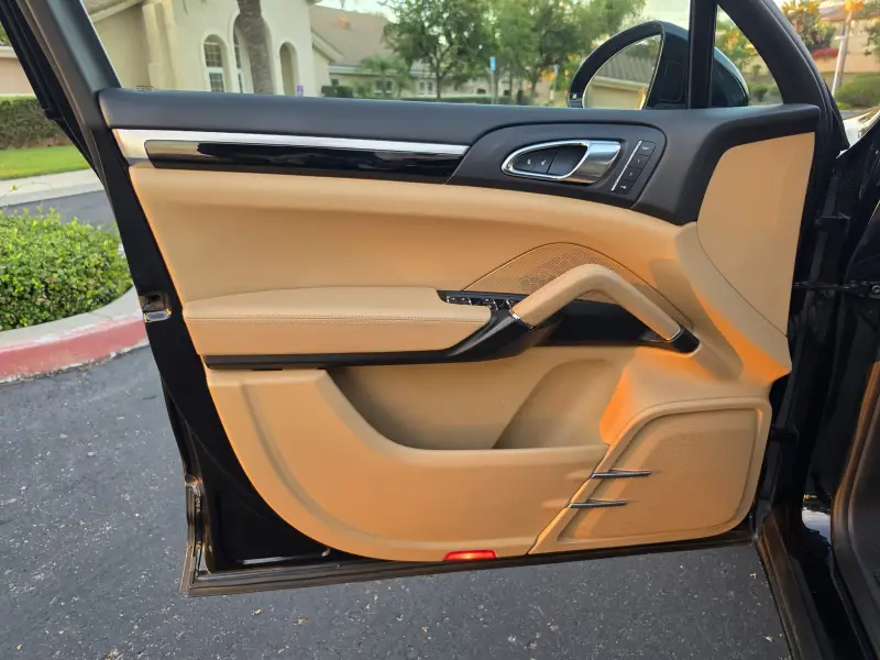 2015 Porsche Cayenne Diesel photo 34