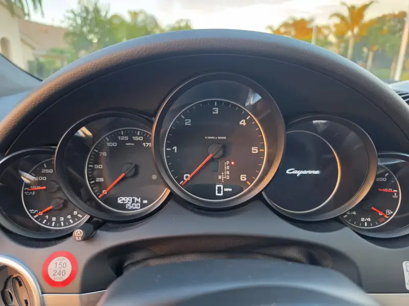 2015 Porsche Cayenne Diesel photo 38