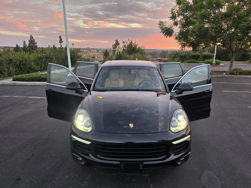 2015 Porsche Cayenne Diesel photo 92