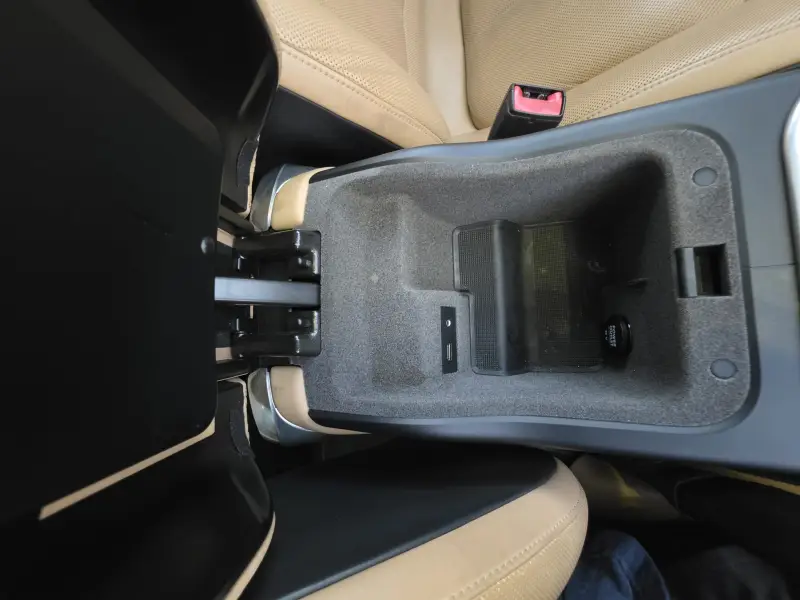 2015 Porsche Cayenne Diesel photo 64