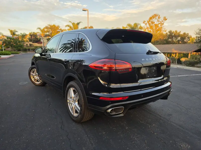 2015 Porsche Cayenne Diesel photo 27