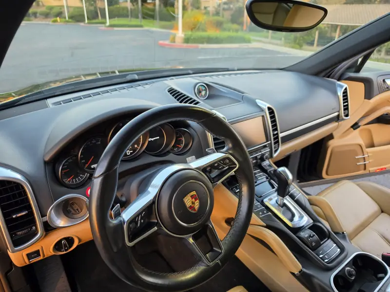 2015 Porsche Cayenne Diesel photo 37