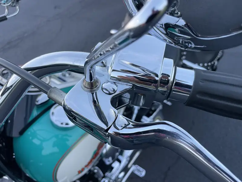 1995 Harley-Davidson Heritage Softail Classic photo 41