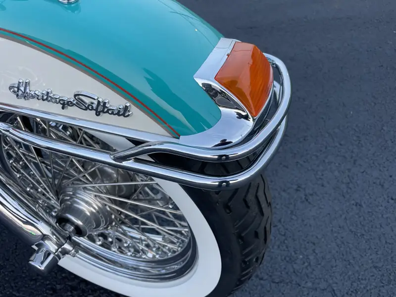 1995 Harley-Davidson Heritage Softail Classic photo 30