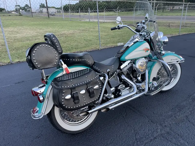1995 Harley-Davidson Heritage Softail Classic photo 36