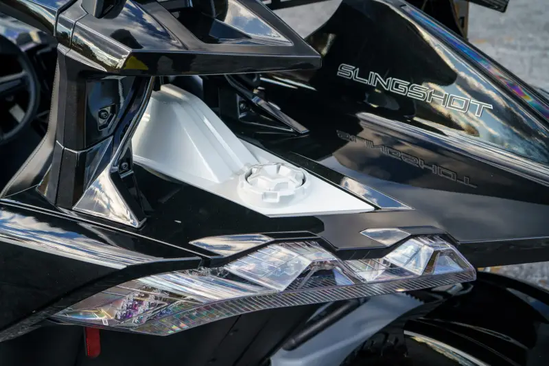2019 Polaris Slingshot Grand Touring photo 63