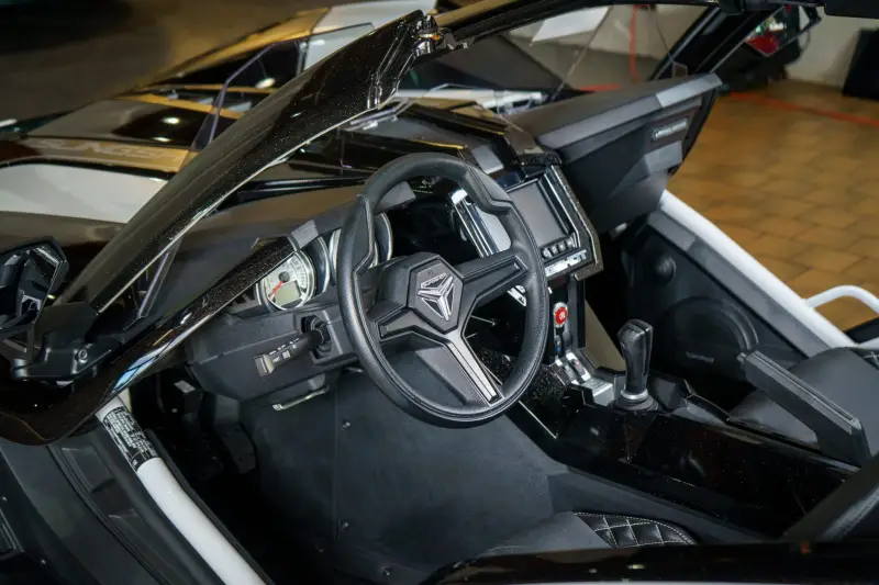 2019 Polaris Slingshot Grand Touring photo 80