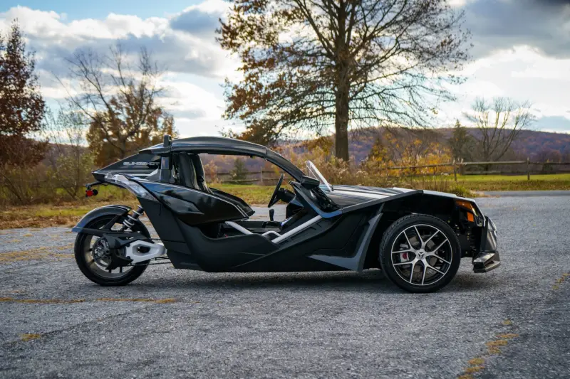 2019 Polaris Slingshot Grand Touring photo 8