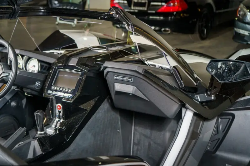 2019 Polaris Slingshot Grand Touring photo 105