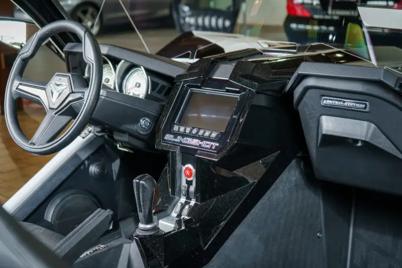 2019 Polaris Slingshot Grand Touring photo 108
