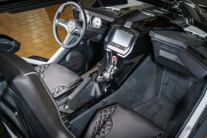 2019 Polaris Slingshot Grand Touring photo 107