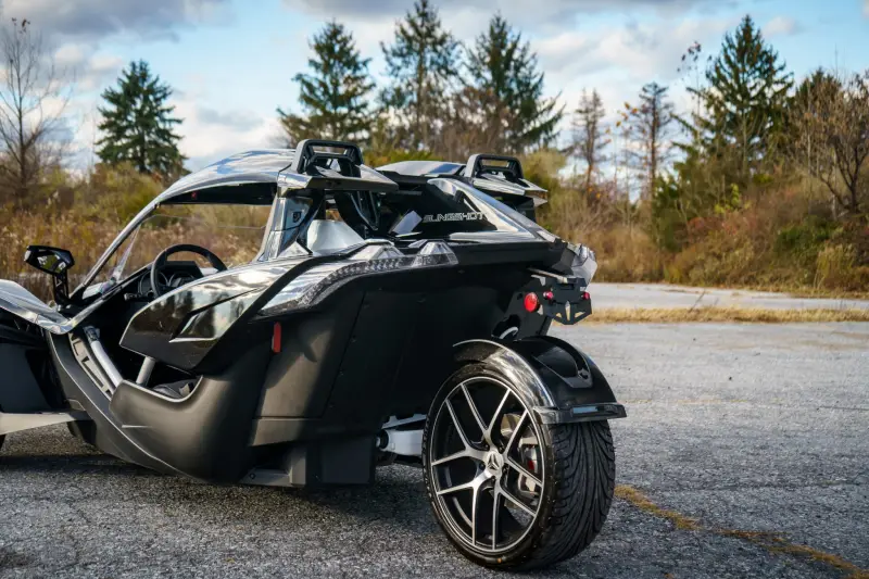 2019 Polaris Slingshot Grand Touring photo 54