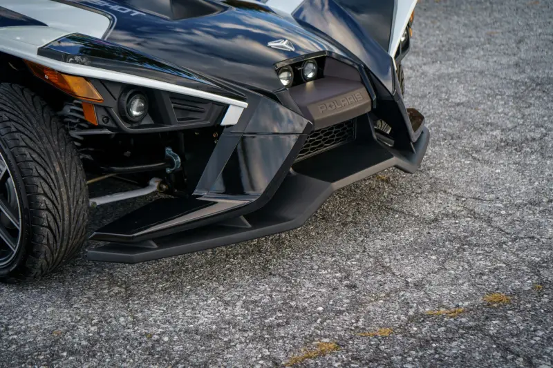 2019 Polaris Slingshot Grand Touring photo 43