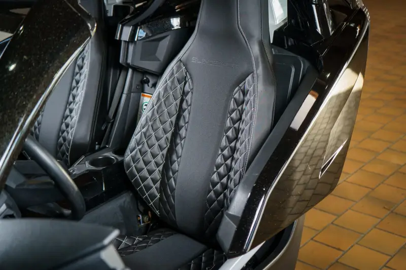 2019 Polaris Slingshot Grand Touring photo 96