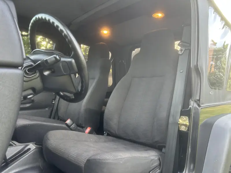 2004 Jeep Wrangler X photo 9